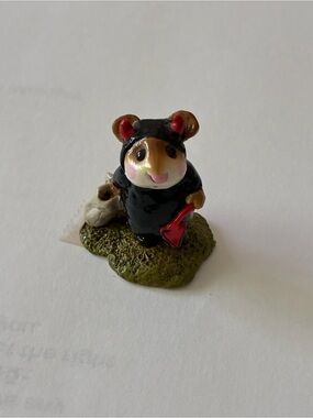 Wee Forrest Folk Black-Robed Mouse Figurine with Red Shovel - Home Accents Toy